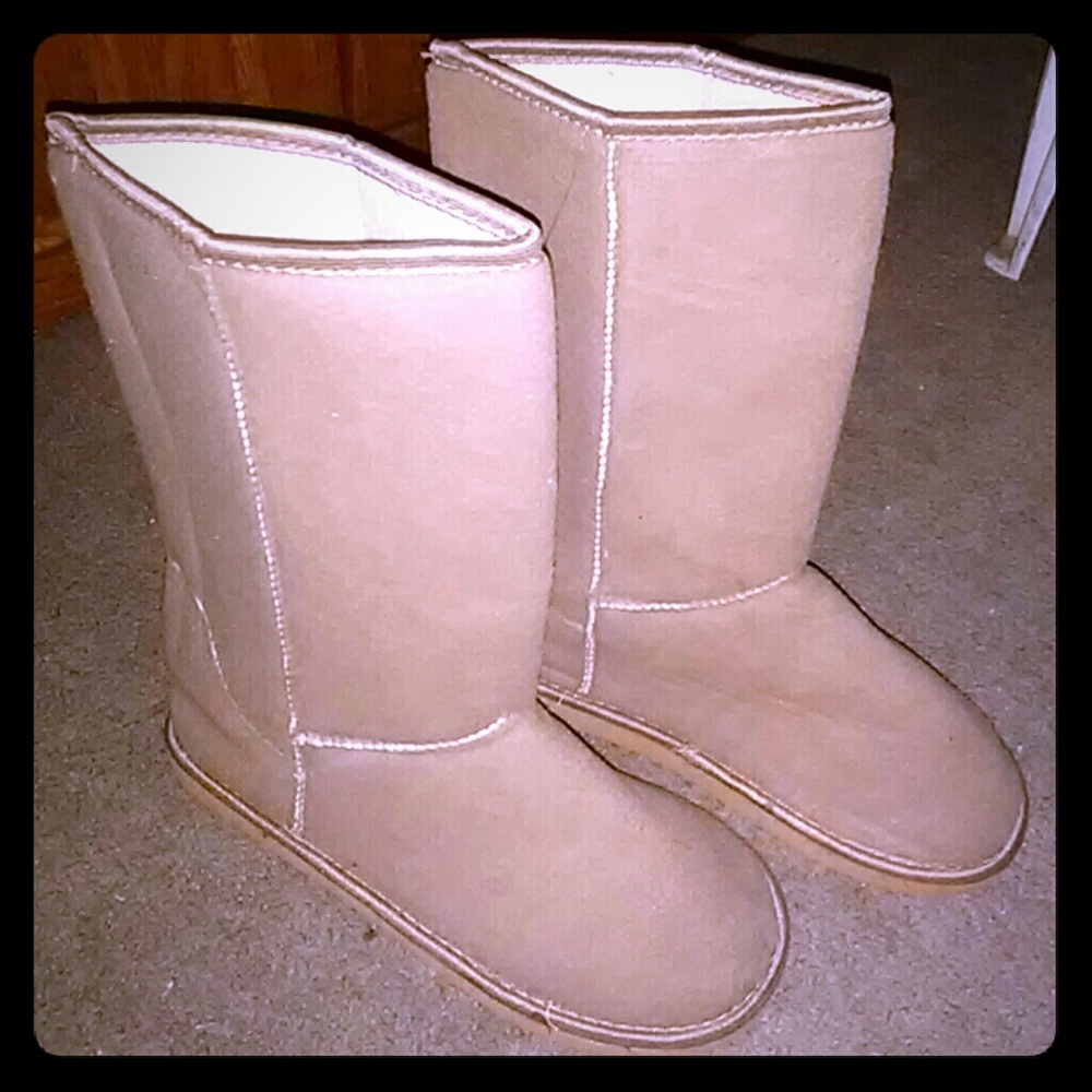 Winter boots